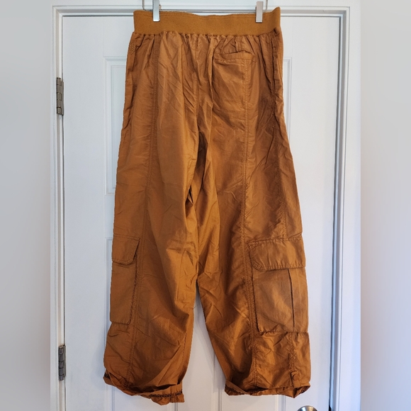 NWOT FP movement mesmerize me pants sz lrg - Picture 2 of 9